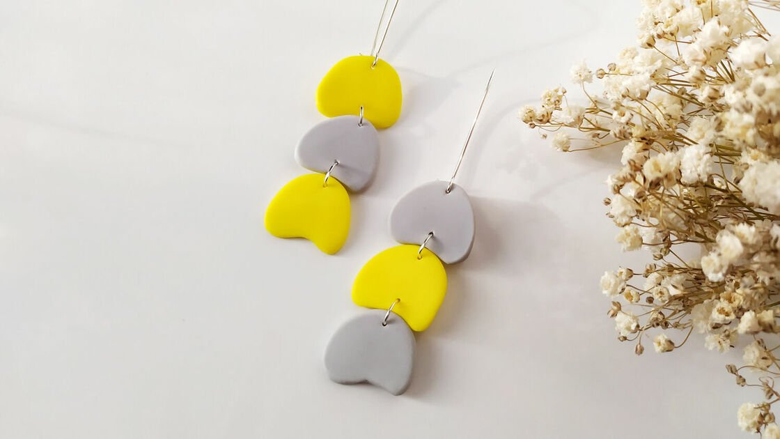 FIMO earrings in the Trend colour of the year 2021