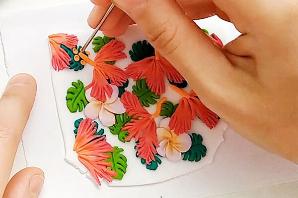 Arcilla polimérica - Pendientes con diseño de flores tropicales
