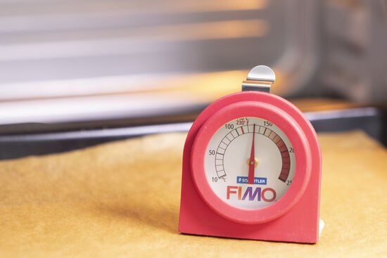 FIMO leather-effect op de juiste manier uitharden