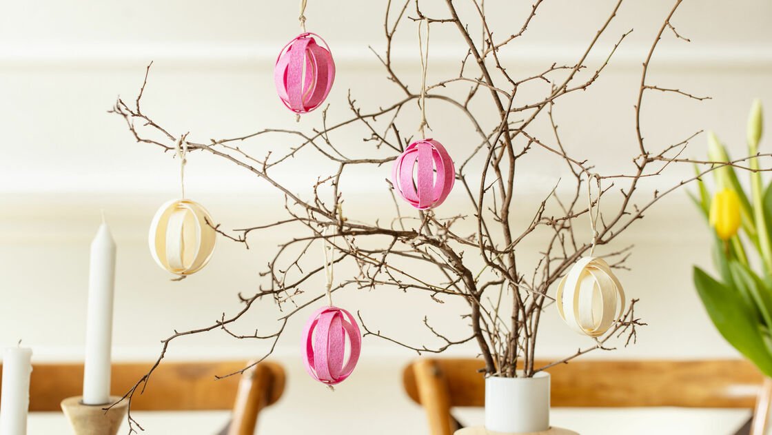 Decorative Easter eggs made of FIMO leather-effect