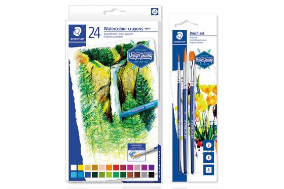 Drawing waterfall with watercolour crayons | STAEDTLER