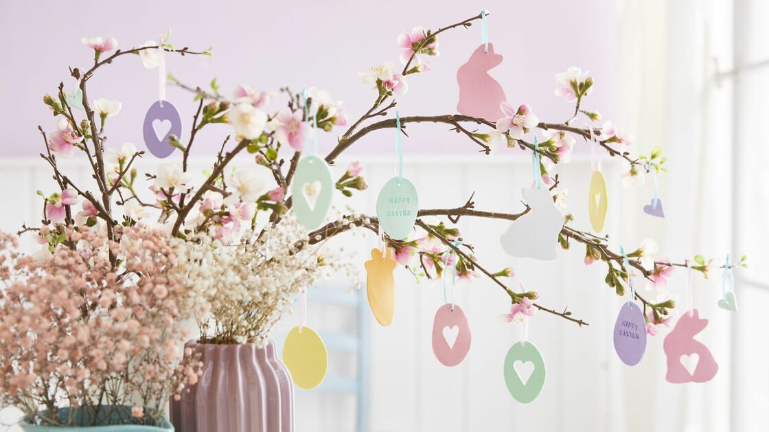 Colourful DIY decorations for Easter made of FIMOair light