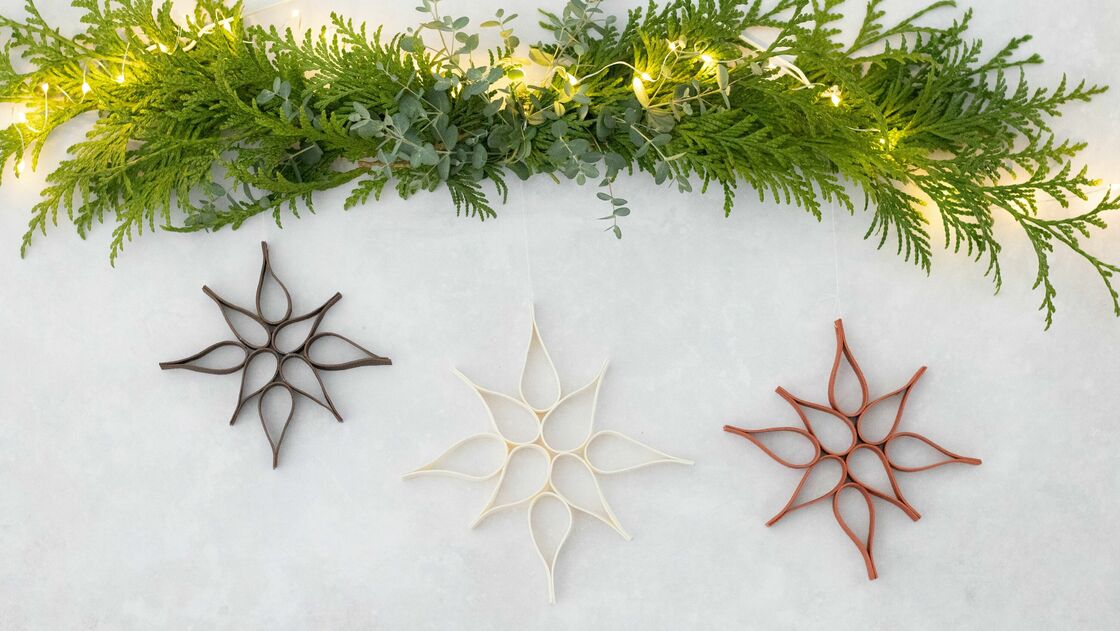 Christmas stars made from FIMO leather-effect