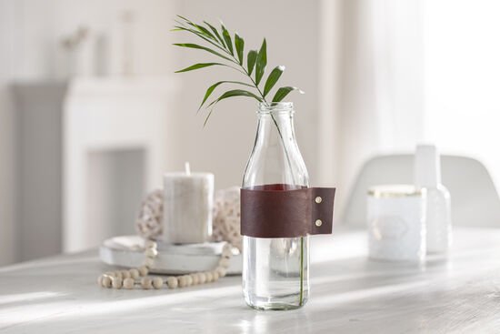 Upcycling Vase mit Modelliermasse FIMO leather-effect
