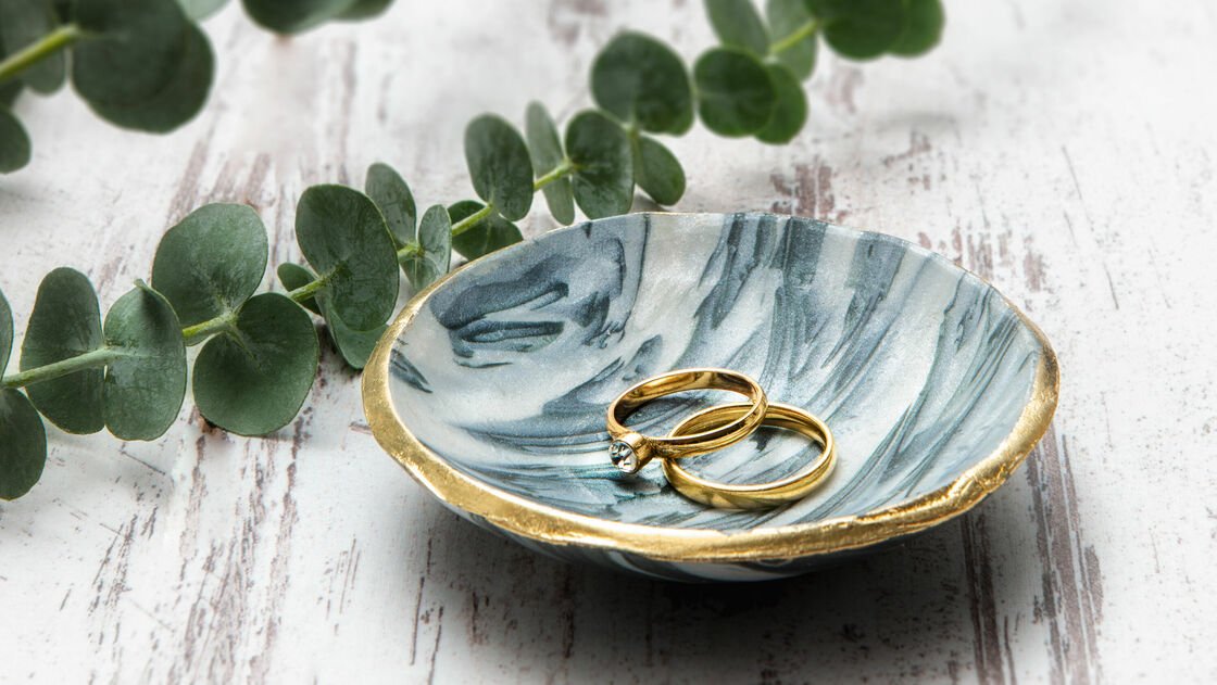 Marble effect ring bowl
