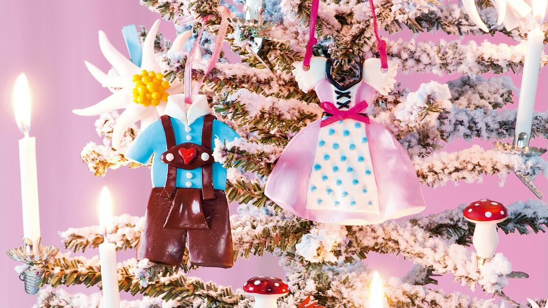 Moda alpina - Mini roupas da Baviera para a árvore de Natal