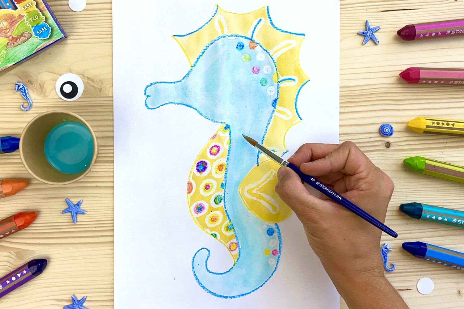 Dibujo para colorear con caballitos de mar para niños | STAEDTLER