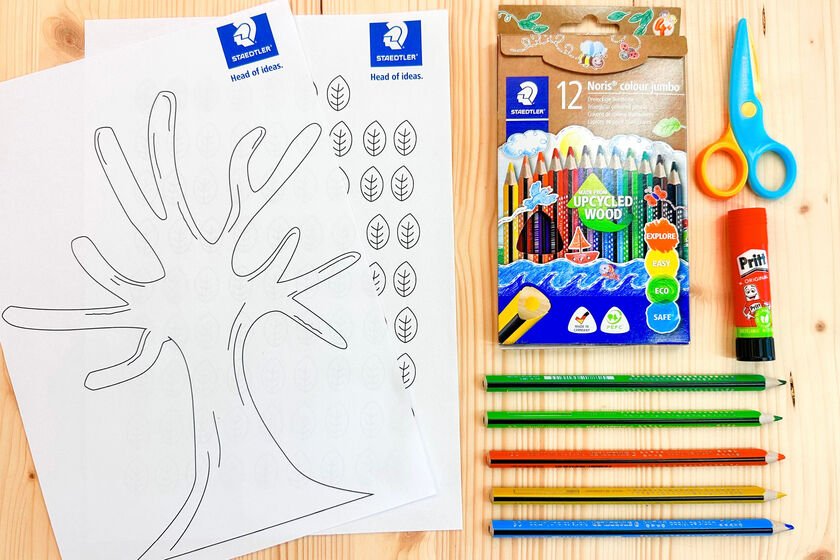 Istruzioni per il bricolage per bambini - Albero autunnale colorato