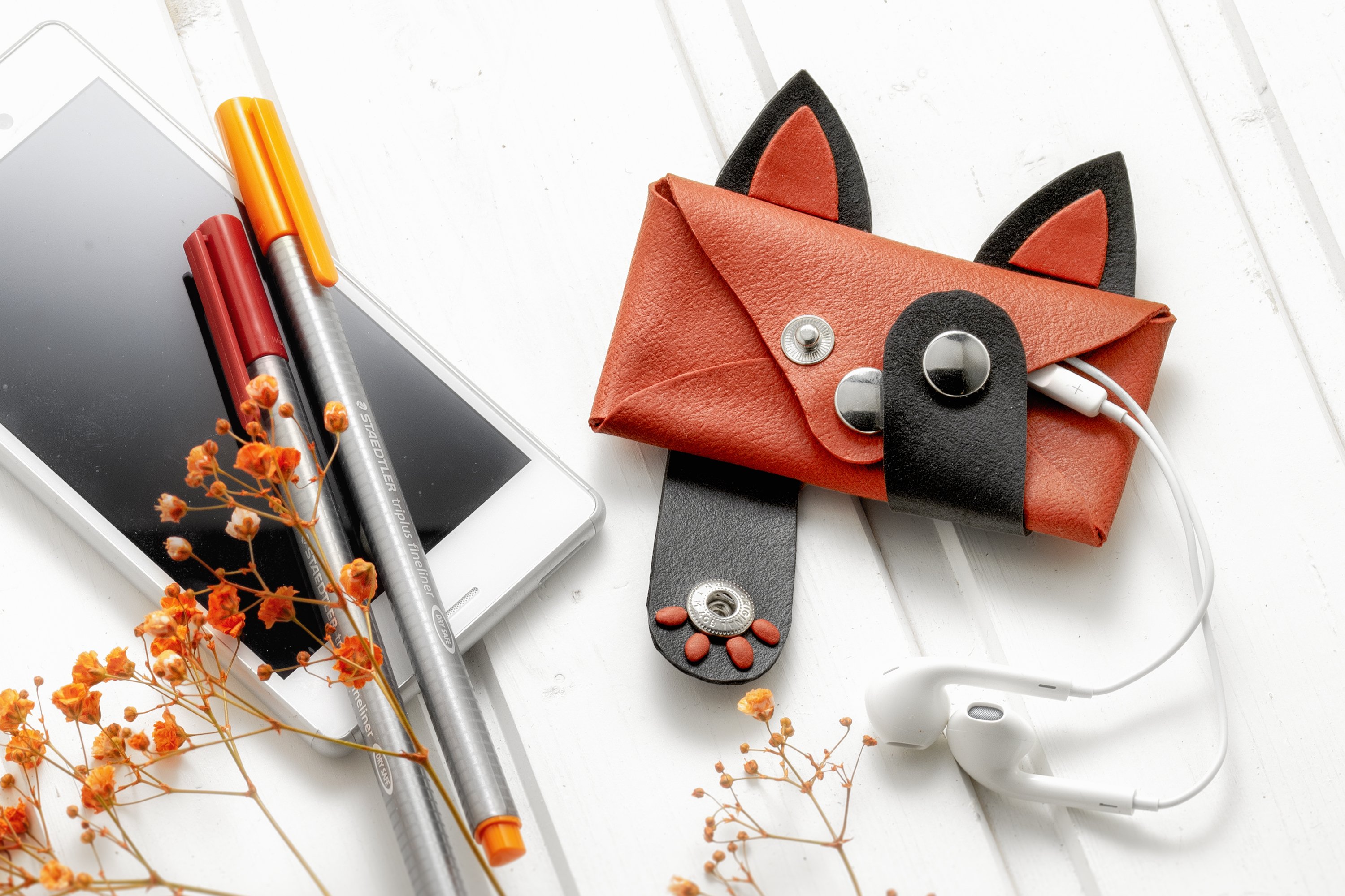 FIMO leather-effect - Fox pouch