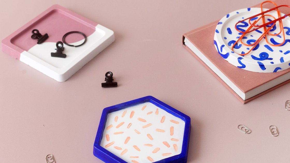 Colourful decorative tray’s made with FIMO Casting Powder