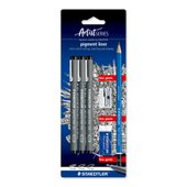 Blíster con 3 pigment liner negros en anchos de línea surtidos (0,3, 0,5, 0,7) y 1                goma de borrar Mars plastic 526 53, 1 afilalápiz 510 10, 1 lápiz 100-2B gratis