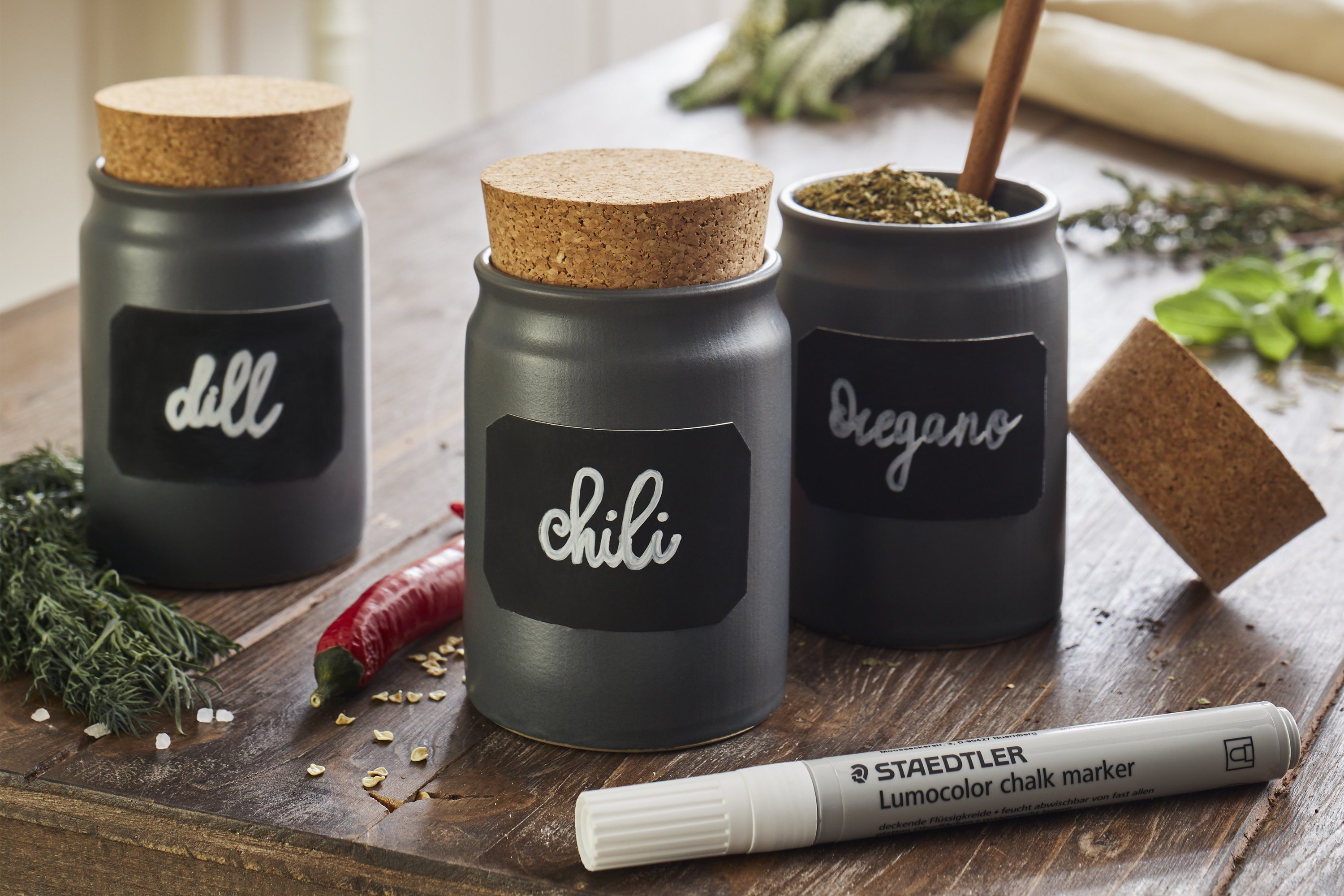 Upcycled DIY Spice jars STAEDTLER