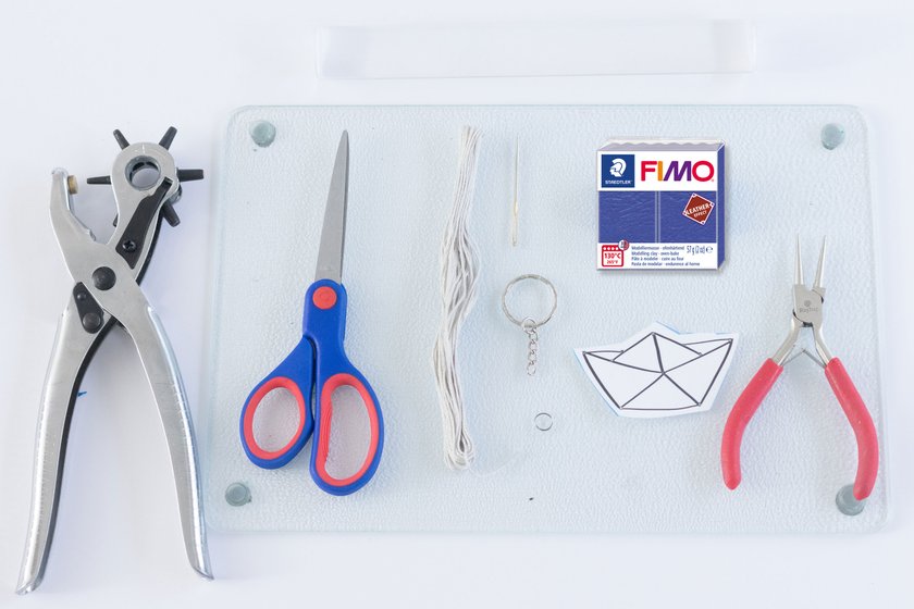 FIMO leather-effect key ring | STAEDTLER