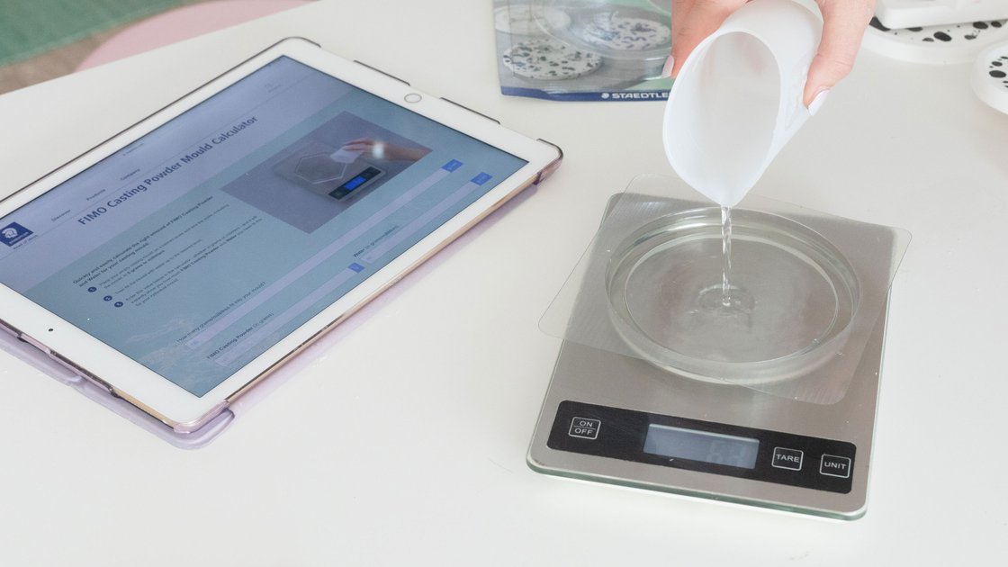 Comment calculer la quantité adéquate de FIMO Poudre de moulage et d’eau pour votre moule
